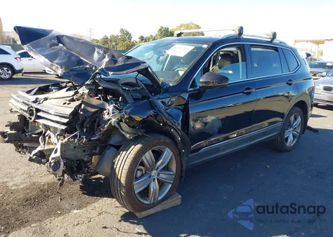 2021 Volkswagen Tiguan 2.0T Se/2.0T Se R-Line Black/2.0T Sel из США, поврежденный, VIN 3VV2B7AX1MM075768